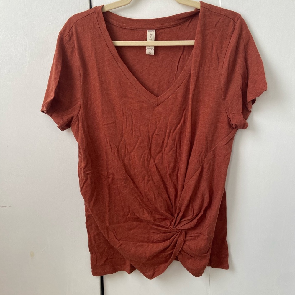 front tie top